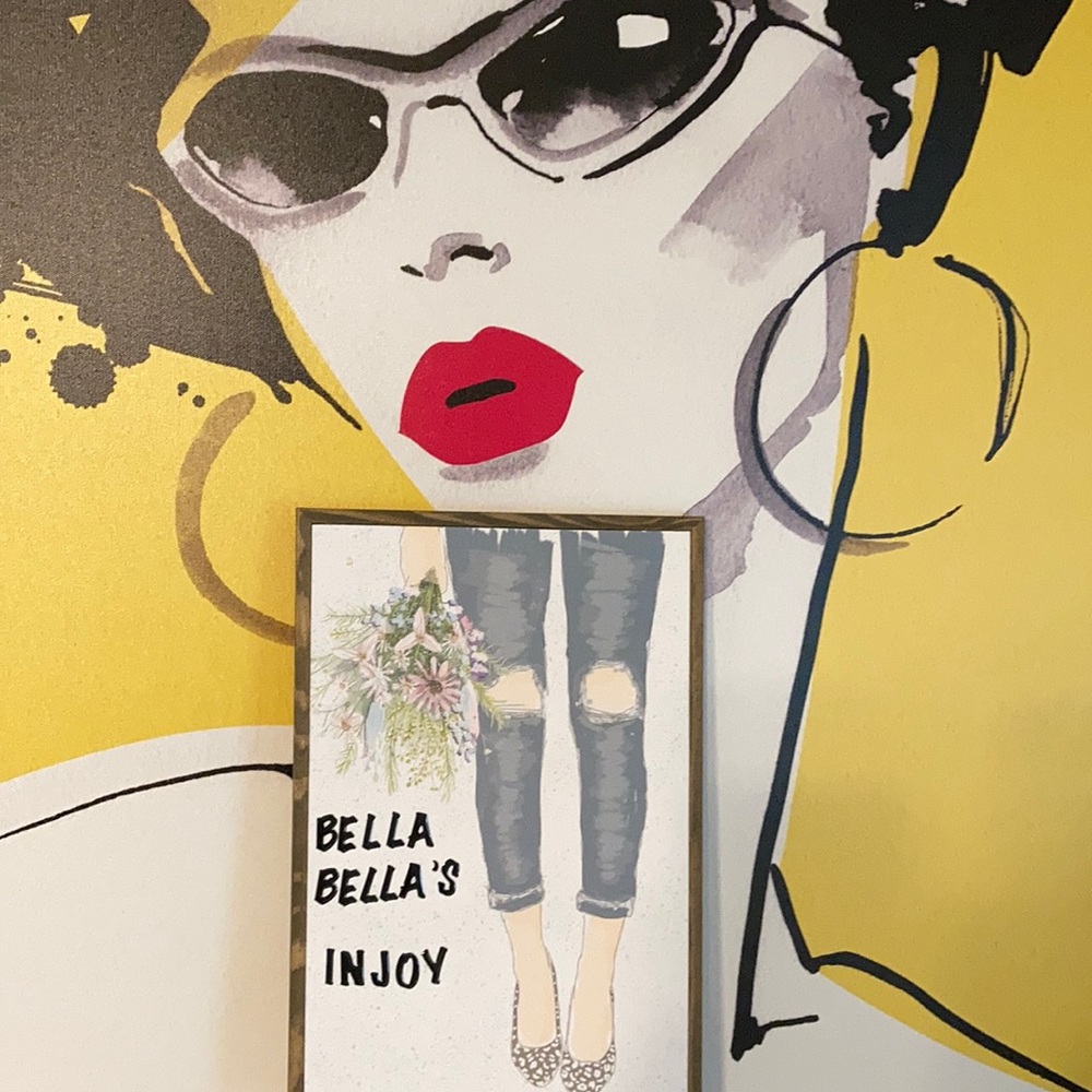 Just want to say thank you for shopping at  Bella Bella’s  happy holidays
